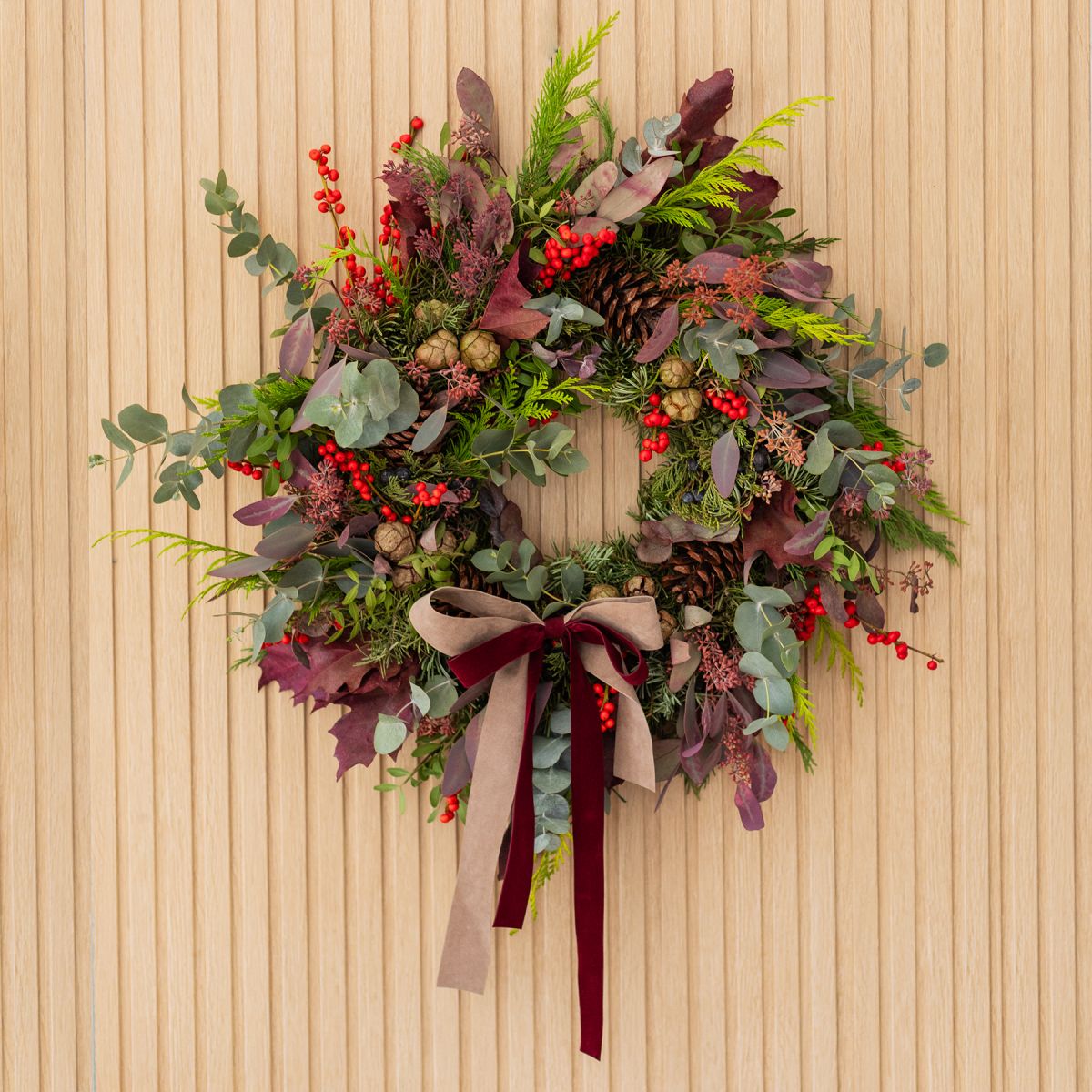 Maxi coroa natural de folhagem bordeaux