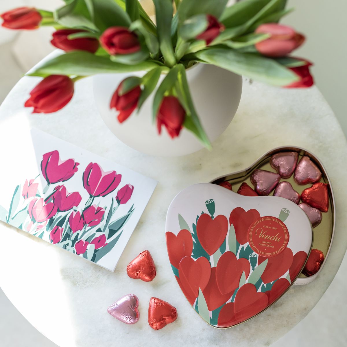 Pack Ramo Amelie con chocolate y dedicatoria