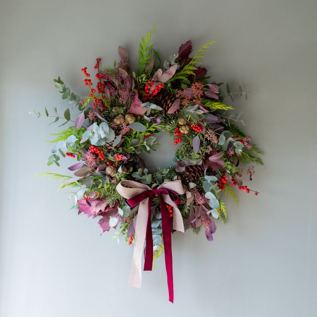 Maxi corona natural de foliage burdeos