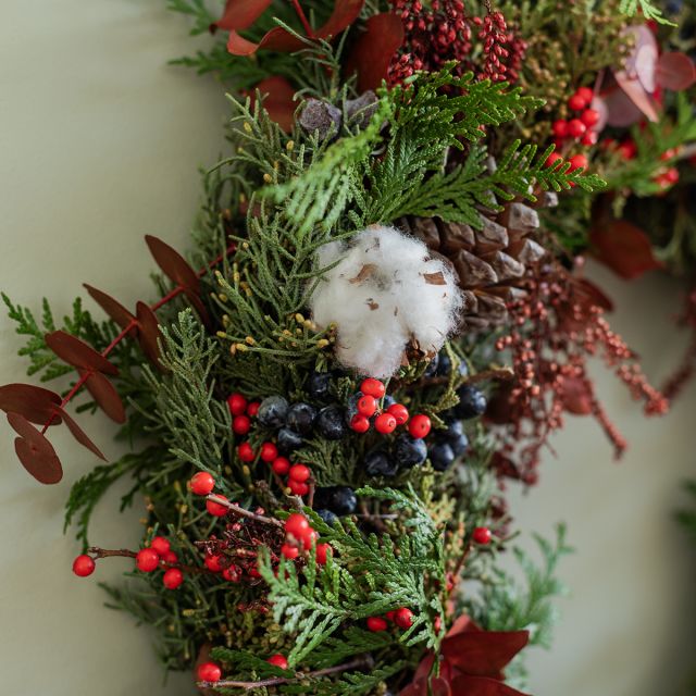 Maxi corona natural de foliage burdeos