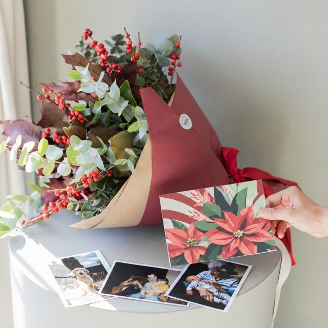 Pack Navidad: Jungle Bells con Envoltorio, Tarjeta y Foto Personalizada