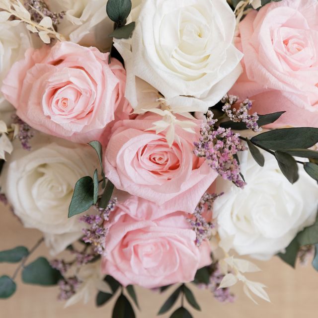 Sombrerera con rosas Colvin