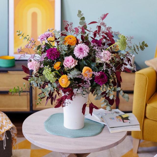 Envío ramo con rosas y crisantemos San Valentín a domicilio