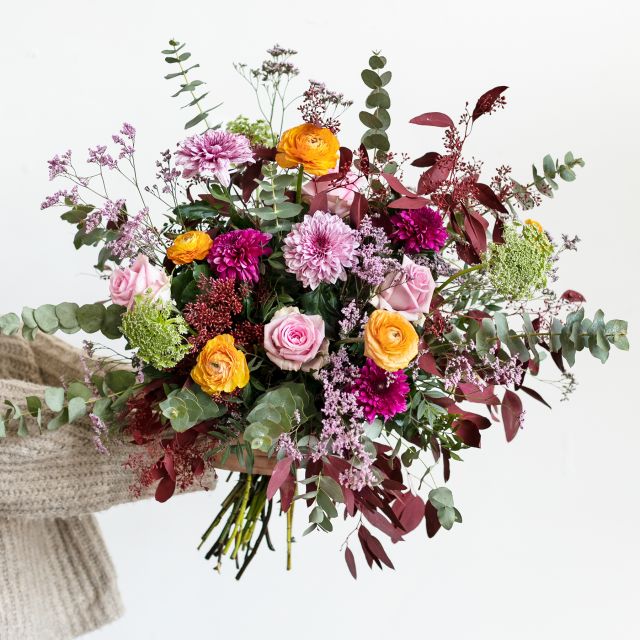 Enviar ramo con rosas y crisantemos San Valentín